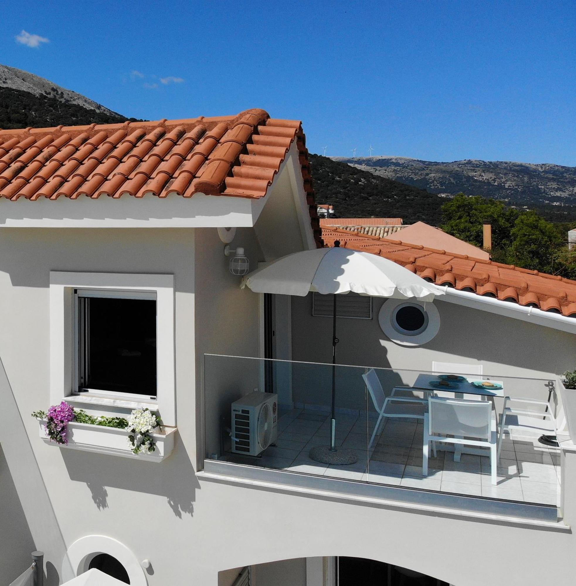 Sunrise Bay Apts Agia Efimia Værelse billede